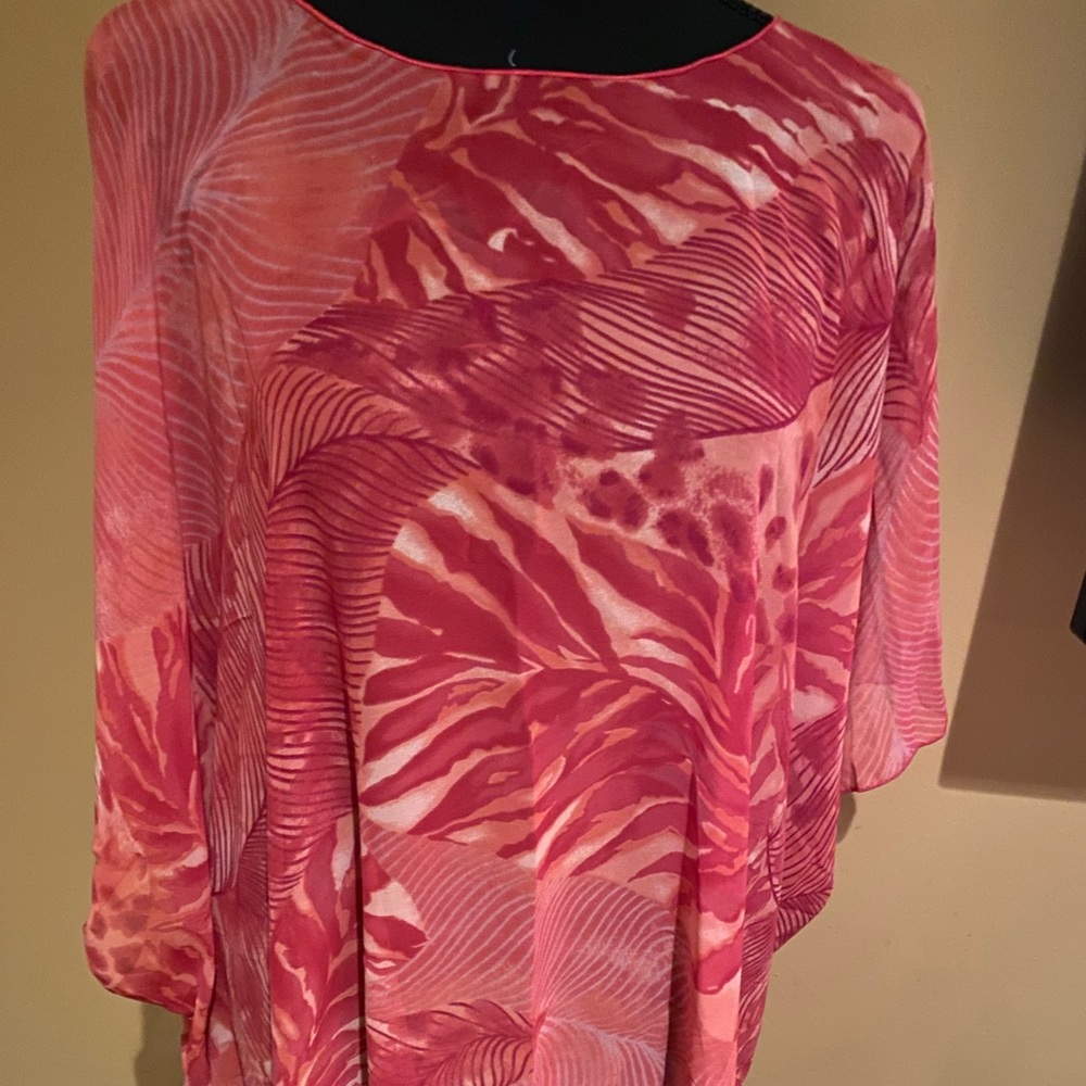 Rapz Pink Semitransparent Leaf Design Wrap